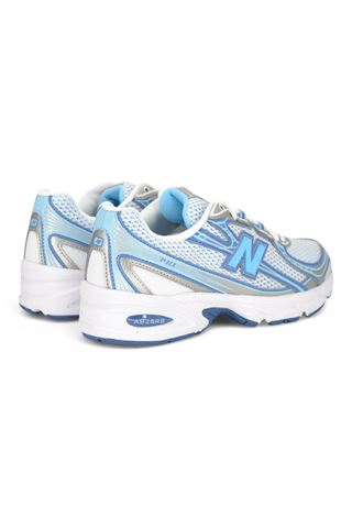Sneaker donna in mesh e pelle colore celeste. NEW BALANCE | U740-ST2